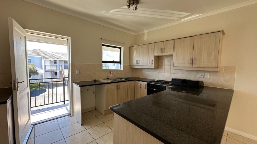 2 Bedroom Property for Sale in Heritage Park Western Cape